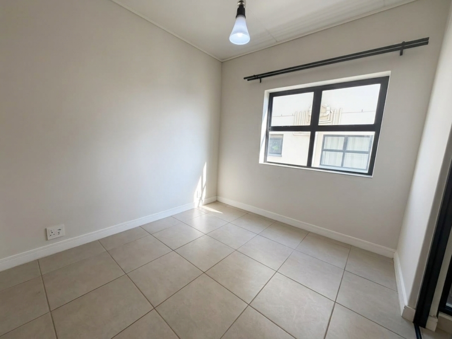 To Let 2 Bedroom Property for Rent in Burgundy Estate Western Cape